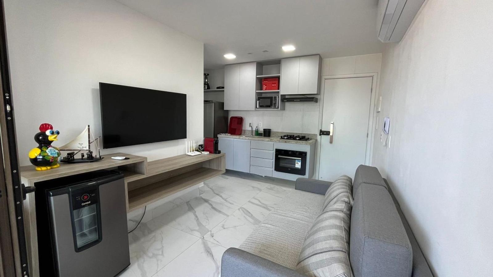 Terreo Com Piscina Beira Mar De Apartamento